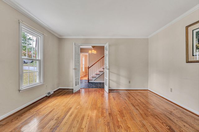 126 Sawyer DR, Salem, VA 24153