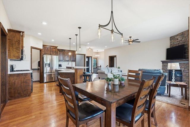 18396 JAYLEN Drive, Council Bluffs, IA 51503
