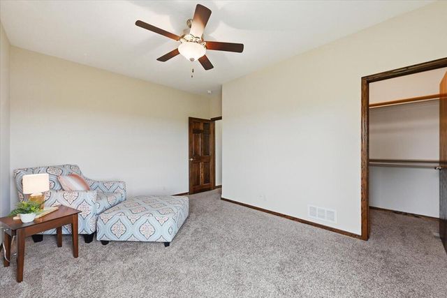 18396 JAYLEN Drive, Council Bluffs, IA 51503