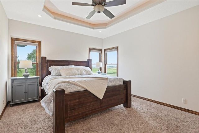 18396 JAYLEN Drive, Council Bluffs, IA 51503