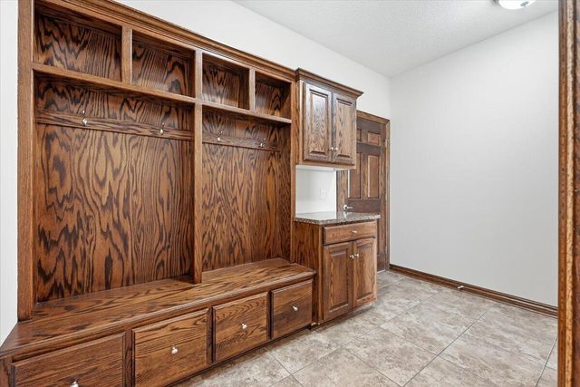 18396 JAYLEN Drive, Council Bluffs, IA 51503