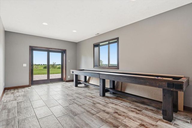 18396 JAYLEN Drive, Council Bluffs, IA 51503