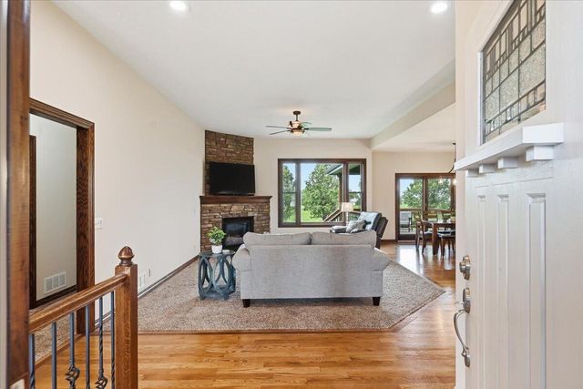 18396 JAYLEN Drive, Council Bluffs, IA 51503