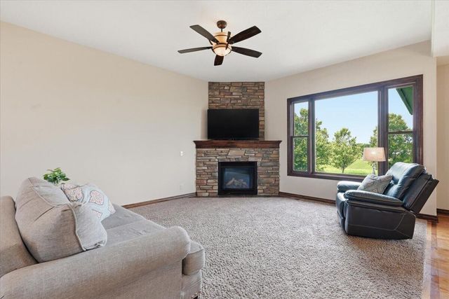 18396 JAYLEN Drive, Council Bluffs, IA 51503