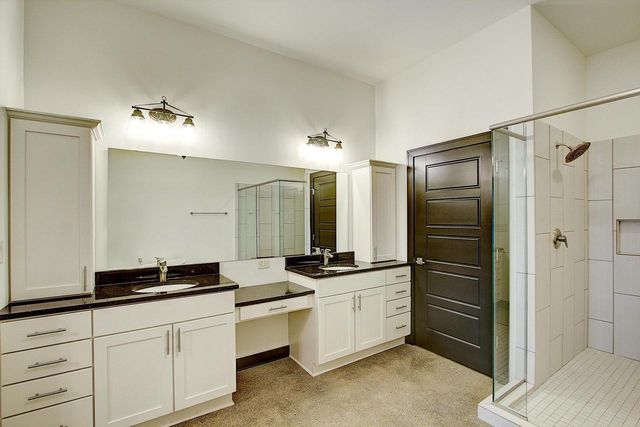 226 N Water STREET, Milwaukee, WI 53202