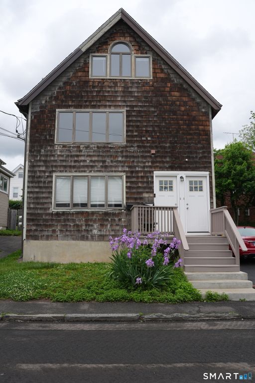 25-27 Jetland Place 27, Bridgeport, CT 06605