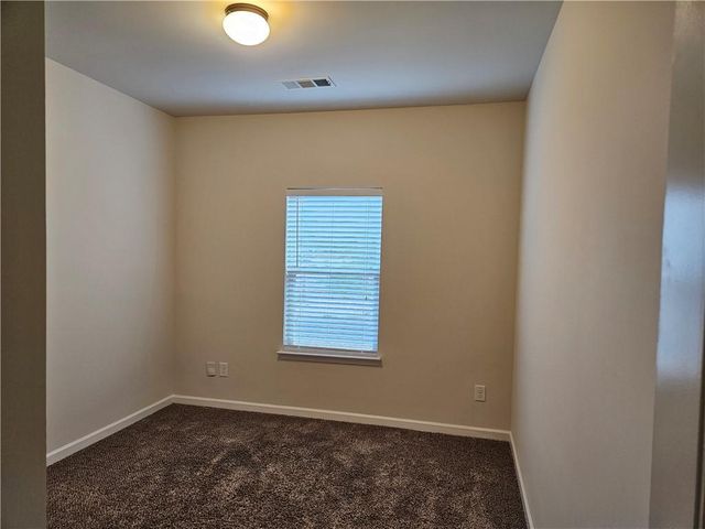 649 Oakside Place, Acworth, GA 30102