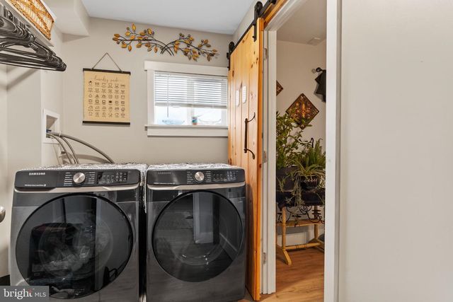 1060 DRY TAVERN RD, Denver, PA 17517