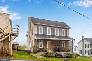 1060 DRY TAVERN RD, Denver, PA 17517