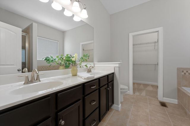 1736 Haleys Hope Ct, Nashville, TN 37209