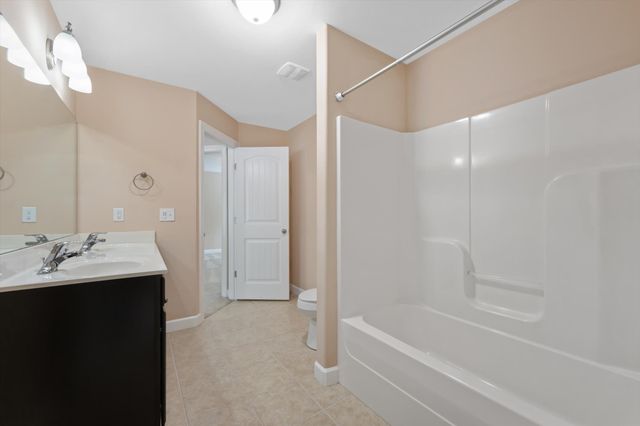 1736 Haleys Hope Ct, Nashville, TN 37209