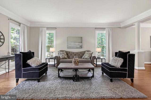 5841 SADDLE DOWNS PL, Centreville, VA 20120