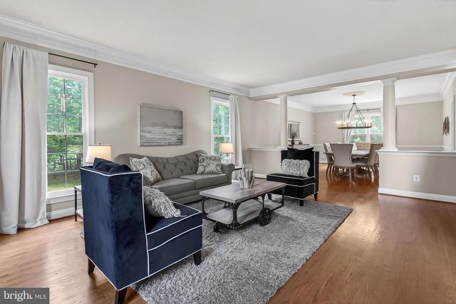 5841 SADDLE DOWNS PL, Centreville, VA 20120