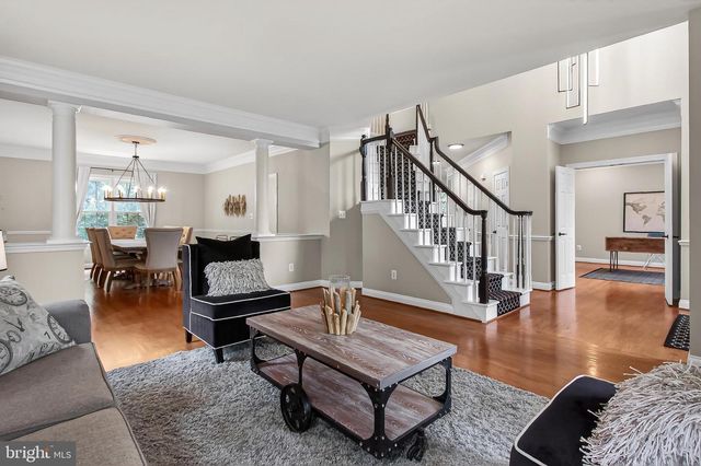 5841 SADDLE DOWNS PL, Centreville, VA 20120