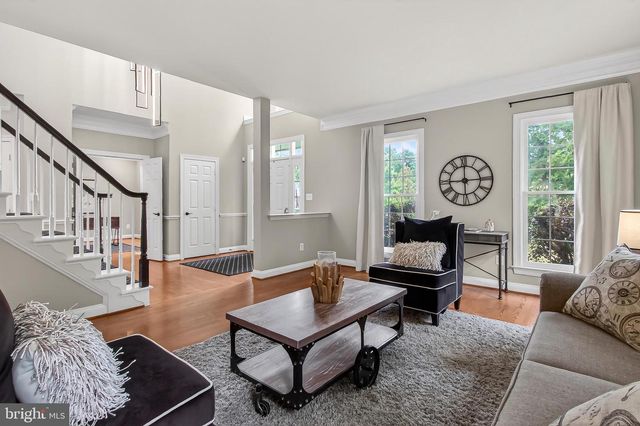 5841 SADDLE DOWNS PL, Centreville, VA 20120