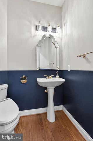 5841 SADDLE DOWNS PL, Centreville, VA 20120