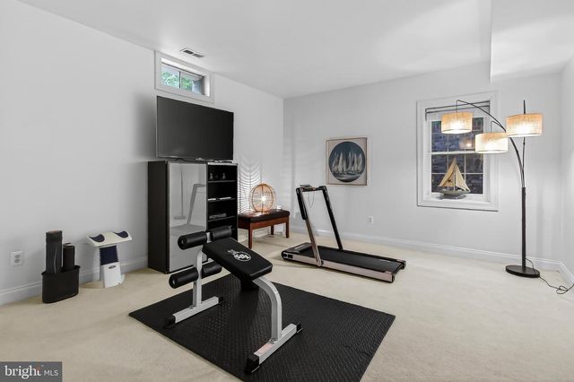 5841 SADDLE DOWNS PL, Centreville, VA 20120