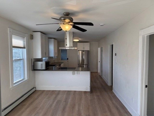 296 University St 2, Lowell, MA 01854