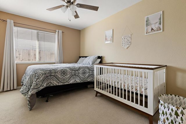 237 Sungate Ct, Vacaville, CA 95688