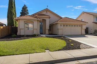 237 Sungate Ct, Vacaville, CA 95688