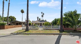 154 S Hobart Boulevard, Los Angeles, CA 90004