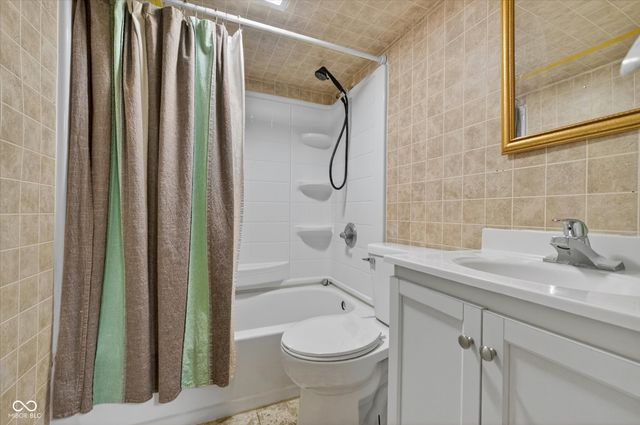 306 S 8th Avenue, Beech Grove, IN 46107