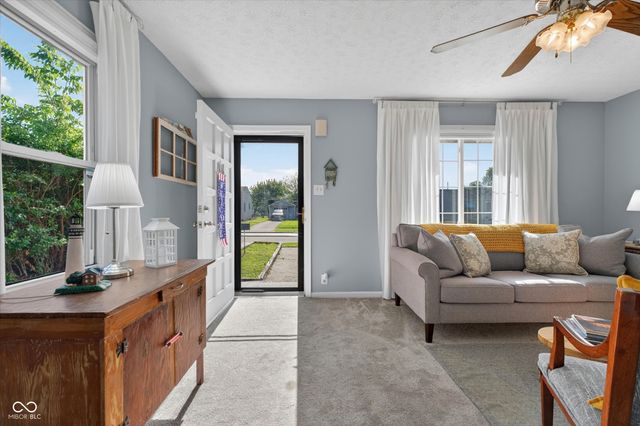 306 S 8th Avenue, Beech Grove, IN 46107