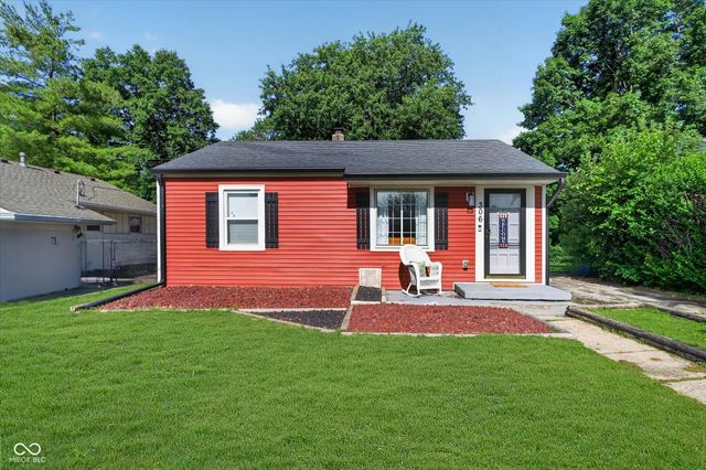 306 S 8th Avenue, Beech Grove, IN 46107