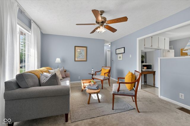 306 S 8th Avenue, Beech Grove, IN 46107