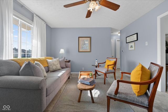 306 S 8th Avenue, Beech Grove, IN 46107