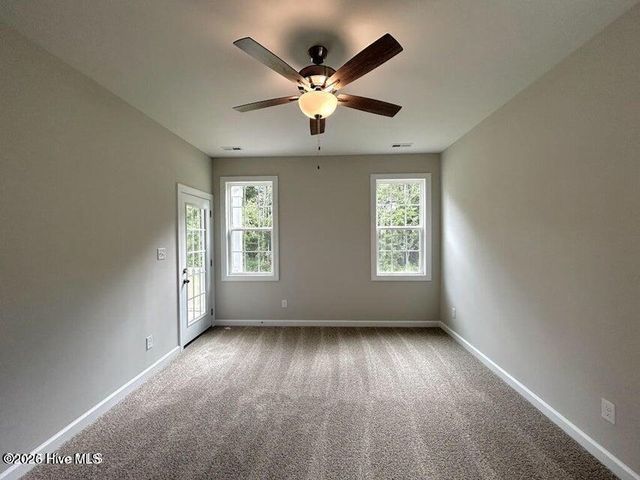 4060 Hunters Trail, Jacksonville, NC 28546