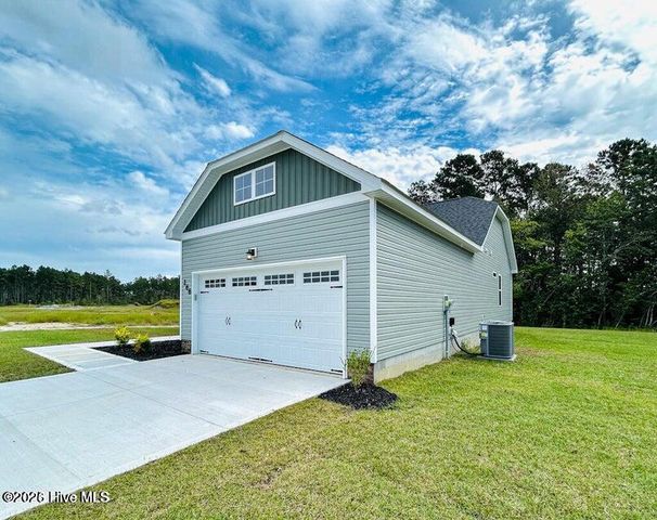 4060 Hunters Trail, Jacksonville, NC 28546