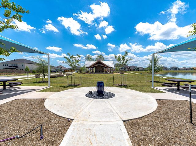 1673 Birch Lake Bend, Friendswood, TX 77546