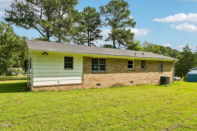 7724 Roberts Road, Wendell, NC 27591