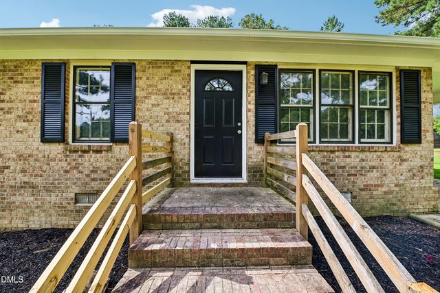 7724 Roberts Road, Wendell, NC 27591