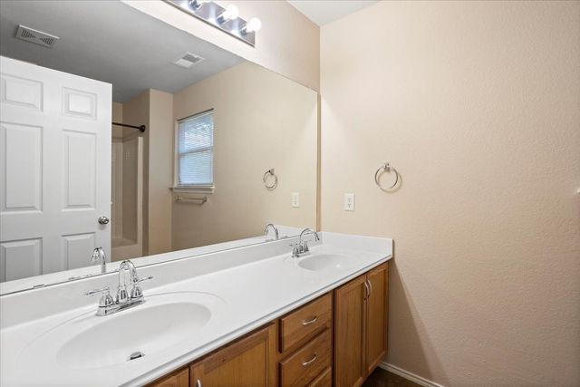 9832 Parkmere Drive, Fort Worth, TX 76108