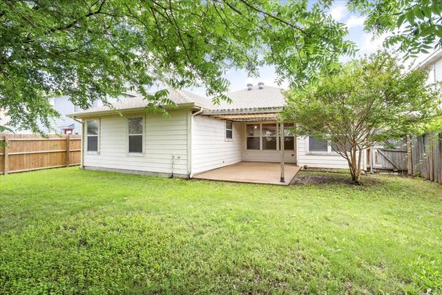 9832 Parkmere Drive, Fort Worth, TX 76108