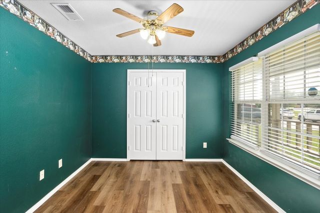 9832 Parkmere Drive, Fort Worth, TX 76108