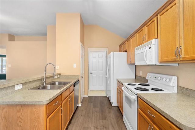 9832 Parkmere Drive, Fort Worth, TX 76108