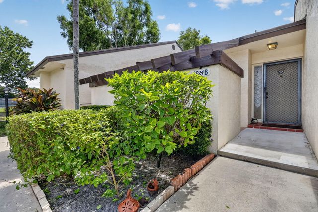 3924 San Anselmo Drive B, Lake Worth, FL 33467