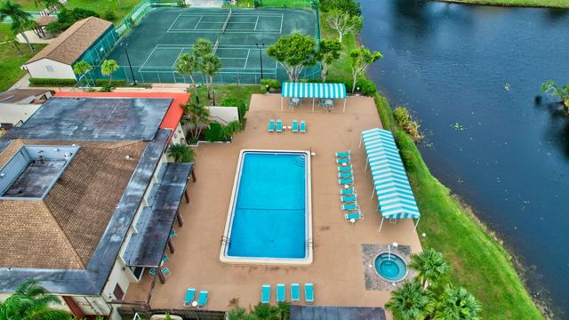 3924 San Anselmo Drive B, Lake Worth, FL 33467