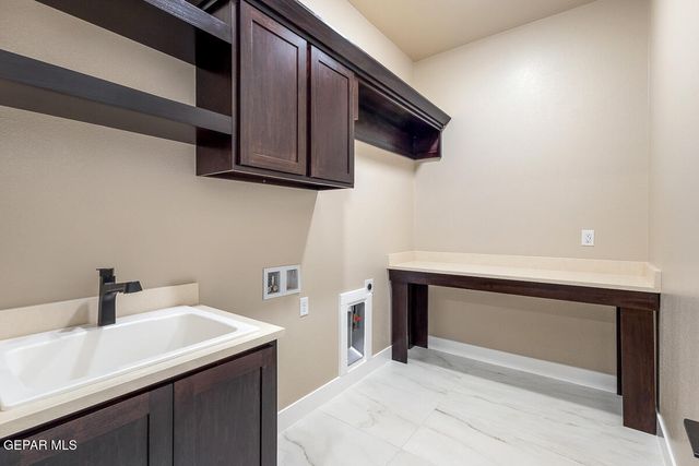 6420 CADENCE RIVER Drive, El Paso, TX 79932