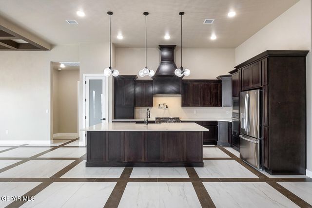 6420 CADENCE RIVER Drive, El Paso, TX 79932