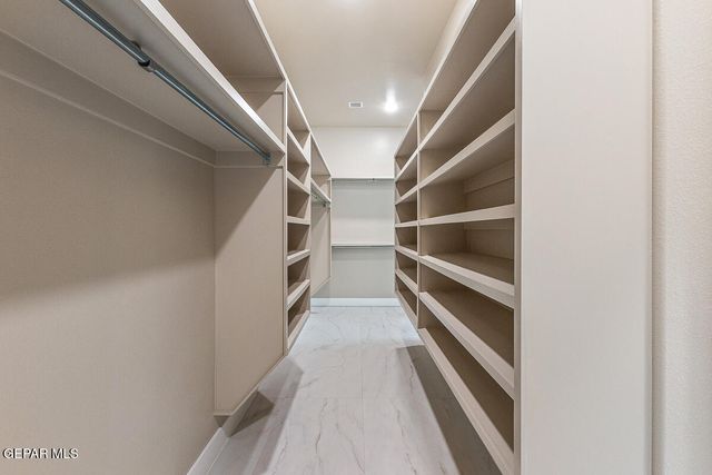 6420 CADENCE RIVER Drive, El Paso, TX 79932