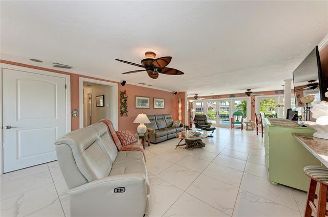 608 HAMPSHIRE LANE, Holmes Beach, FL 34217