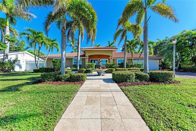 608 HAMPSHIRE LANE, Holmes Beach, FL 34217