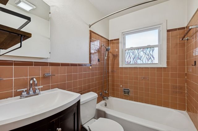 6233 Windermere Place, Fort Worth, TX 76112