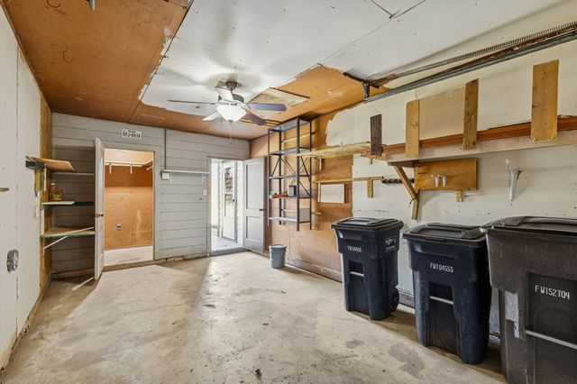 6233 Windermere Place, Fort Worth, TX 76112