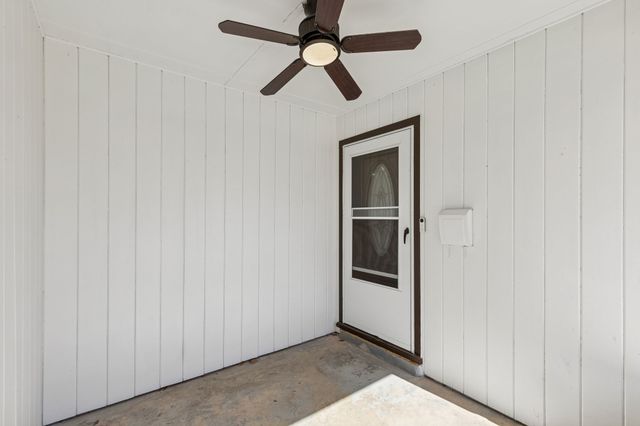 6233 Windermere Place, Fort Worth, TX 76112