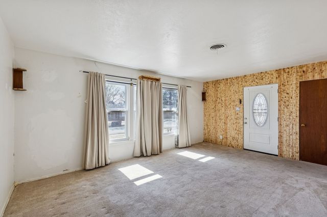 6233 Windermere Place, Fort Worth, TX 76112